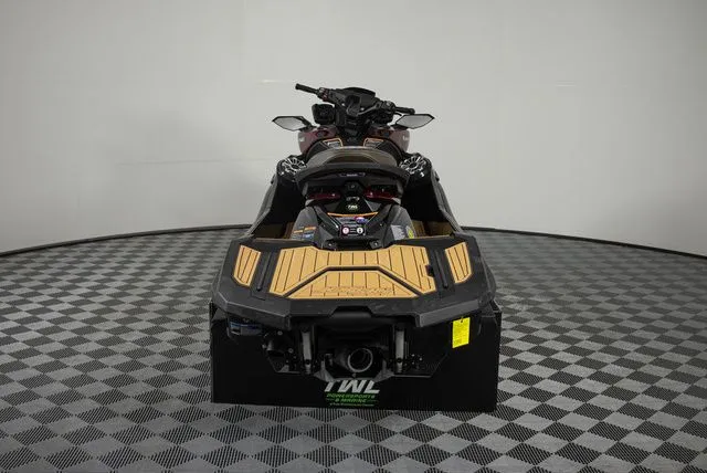 Slide: The Image of Kawasaki Ultra 310 2026 - 4