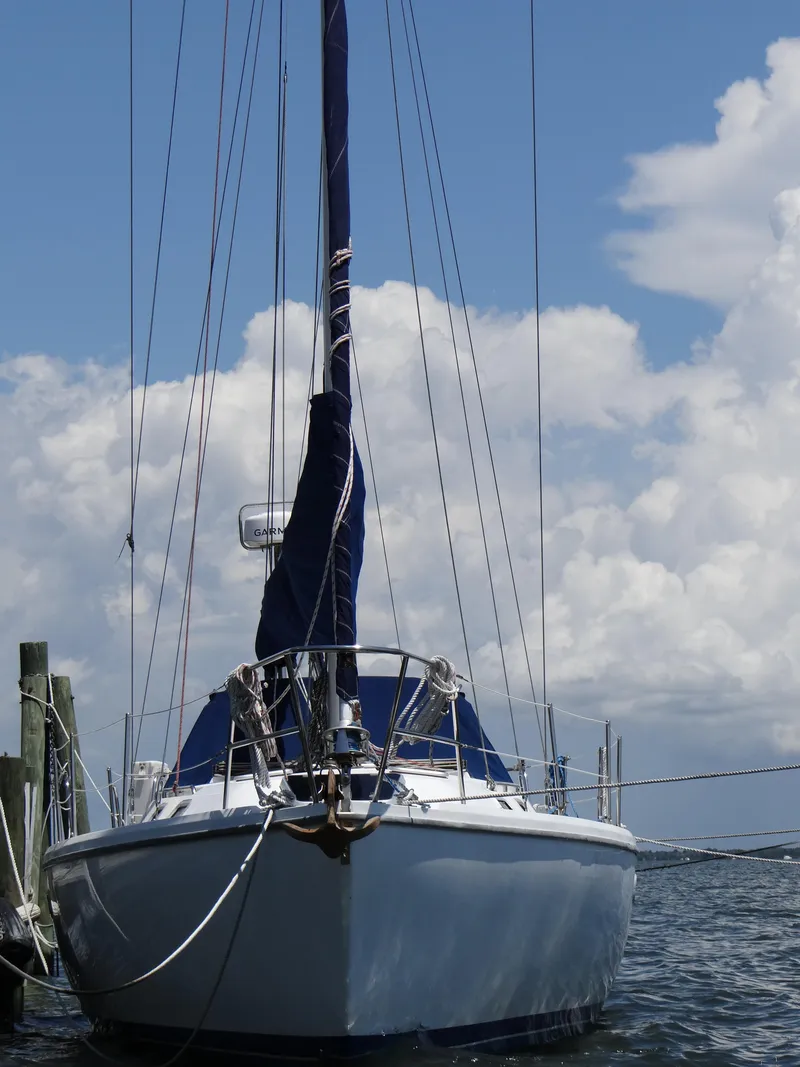 Slide: The Image of Catalina 36 MkII 1996 - 4