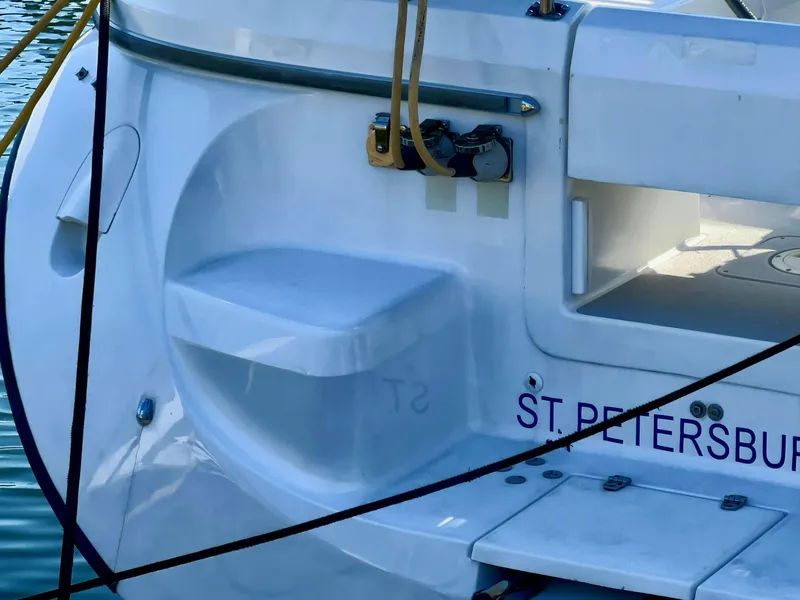 Slide: The Image of Catalina 350 MkII 2009 - 10