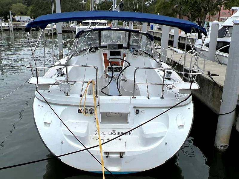 Slide: The Image of Catalina 350 MkII 2009 - 11