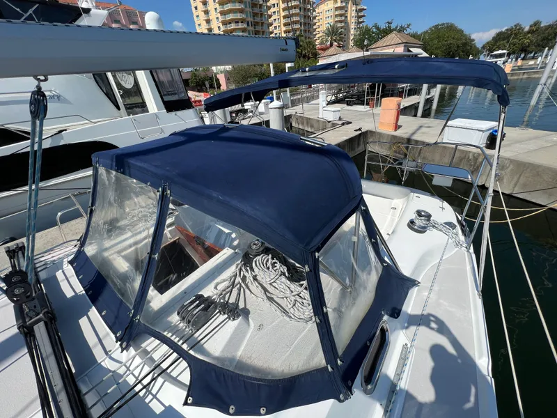 Slide: The Image of Catalina 350 MkII 2009 - 8