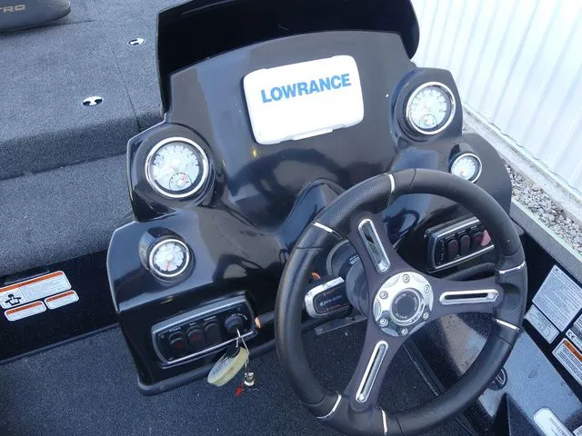 Slide: The Image of Nitro Z18 2019 - 11