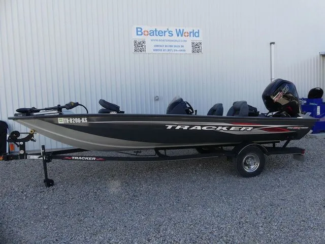 The Image of Tracker Pro Team 190 TX 2022 - 1