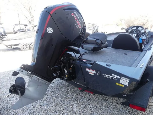 Slide: The Image of Tracker Pro Team 190 TX 2022 - 6