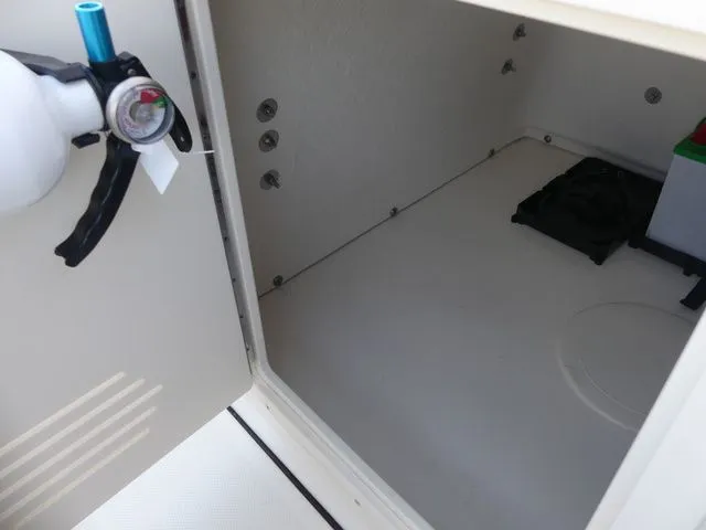 Slide: The Image of Pioneer 180 Islander 2026 - 17