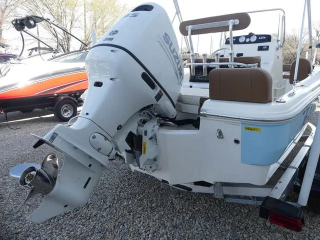 Slide: The Image of Pioneer 180 Islander 2026 - 6