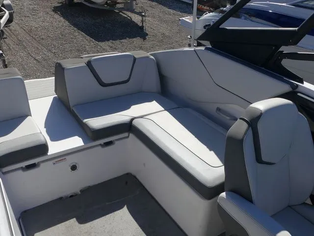 Slide: The Image of Yamaha AR250 2023 - 10