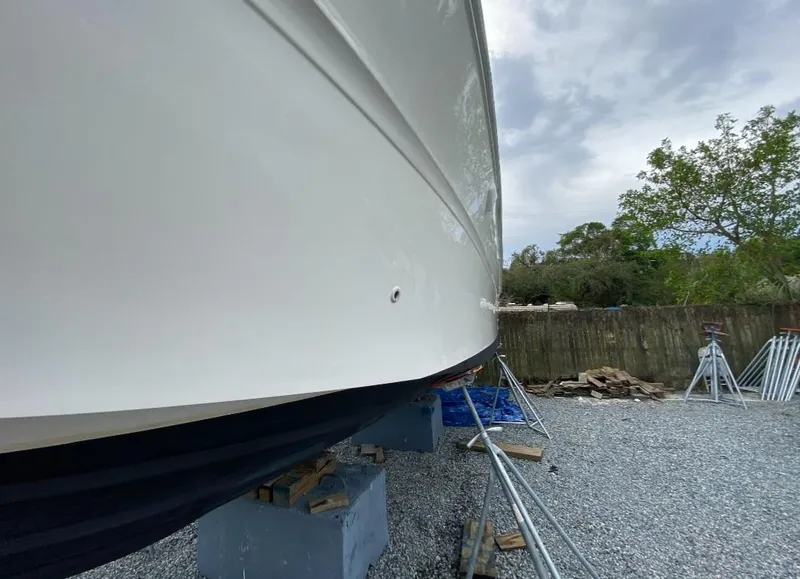 Slide: The Image of Sea Ray 310 Sundancer 2001 - 9