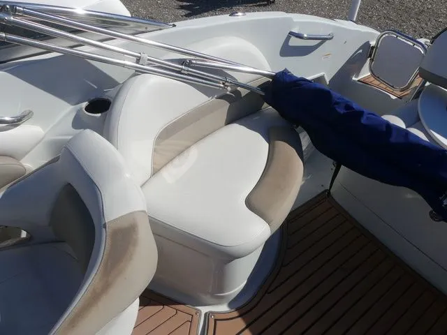 Slide: The Image of Crownline Boats E4 XS 2017 - 19