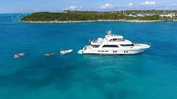 Slide: The Image of Cheoy Lee Bravo 2012 - 2