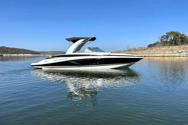Slide: The Image of The 2019 Crownline E285! - 1