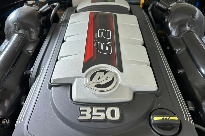 Slide: The Image of 2019 Crownline Eclipse E285 engine, MerCruiser 6.2L, 350 horsepower. - 39