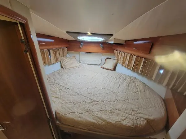 Slide: The Image of Carver Yachts 41 Cockpit Motor Yacht 2005 - 11