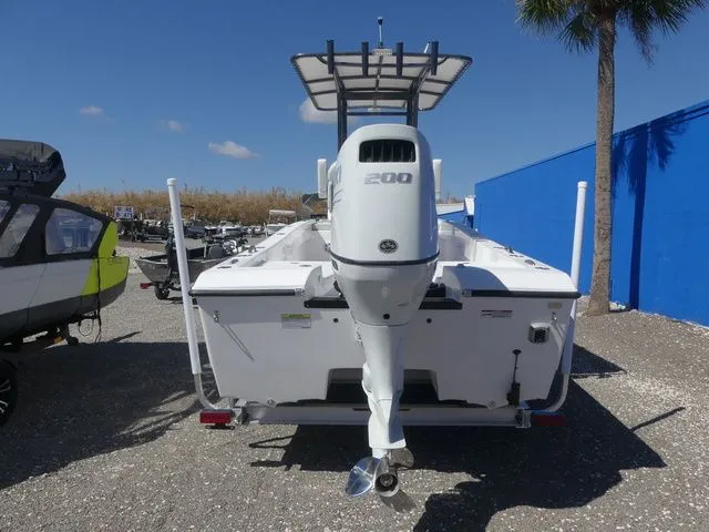 Slide: The Image of Twin Vee 22 BayCat 2026 - 5