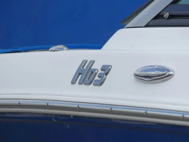 Slide: The Image of Four Winns HD3 OB 2022 - 8