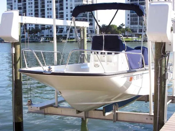 Slide: The Image of Boston Whaler 170 Montauk 2022 - 1