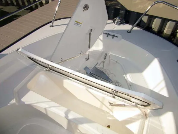 Slide: The Image of Boston Whaler 170 Montauk 2022 - 4