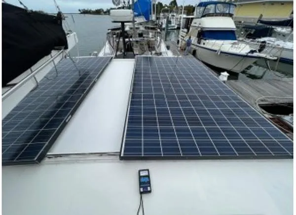 Slide: The Image of Prout Catamaran 1996 - 10