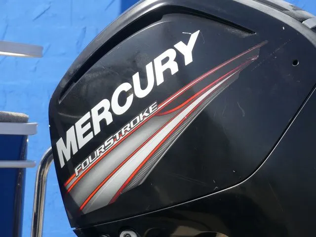 Slide: The Image of Sun Tracker Fishin' Barge 20 DLX 2019 - 9