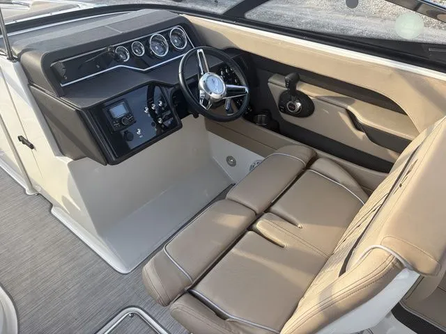 Slide: The Image of Sea Ray SLX 280 2016 - 12