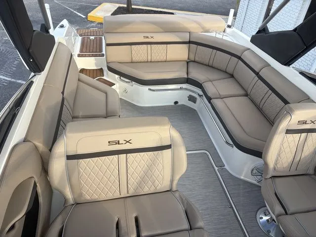 Slide: The Image of Sea Ray SLX 280 2016 - 14