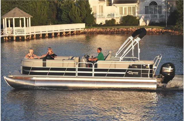 The Image of Bentley Pontoons 243 Cruise SE 2015 - 1