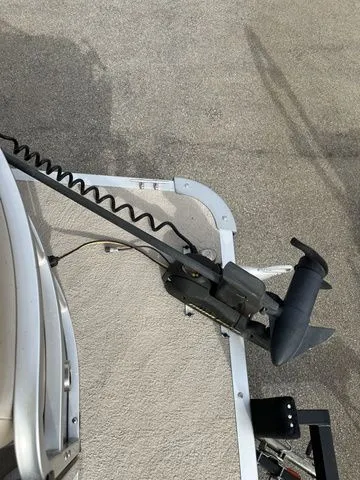 Slide: The Image of Bentley Pontoons 243 Cruise SE 2015 - 14