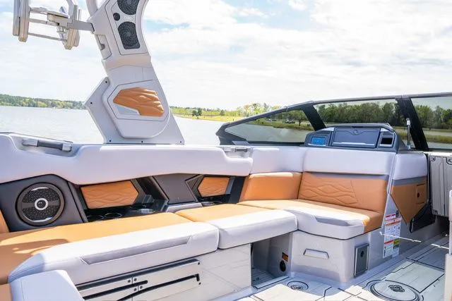 Slide: The Image of Supra SA 450 2025 - 16