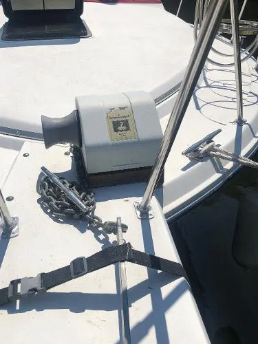 Slide: The Image of Carver Yachts 32 Aft Cabin 1988 - 9