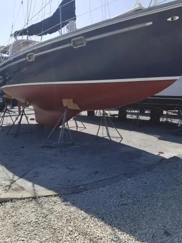 Slide: The Image of Gulfstar Sail Master 1981 - 5