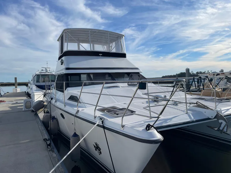 Slide: The Image of Seawind Venturer 42 Power Cat 1997 - 6