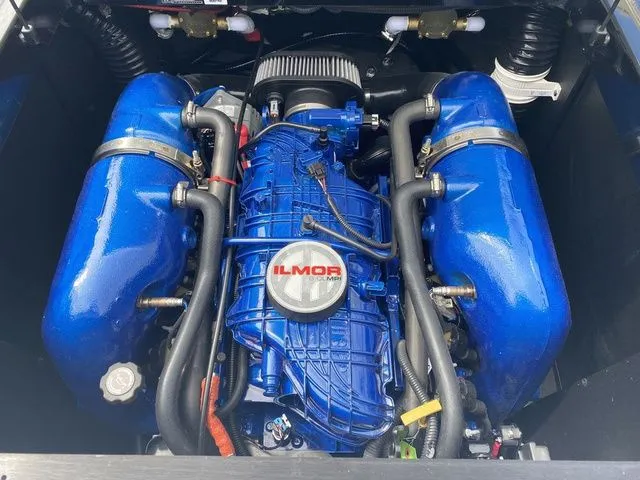 Slide: The Image of MasterCraft XT22 2020 - 5