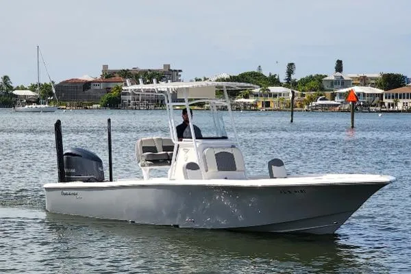 Slide: The Image of Tidewater 2500 Carolina Bay 2019 - 0