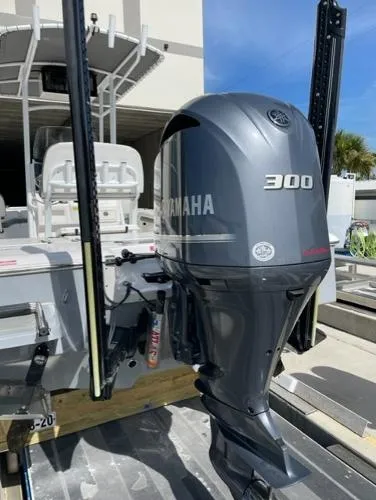 Slide: The Image of Tidewater 2500 Carolina Bay 2019 - 4