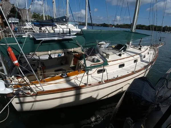 Slide: The Image of Island Packet Cutter 1991 - 0