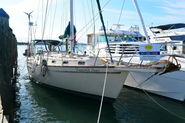 Slide: The Image of Island Packet Cutter 1991 - 4