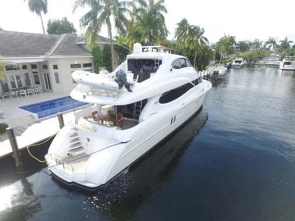 Slide: The Image of Lazzara Yachts 80 Skylounge 2002 - 2