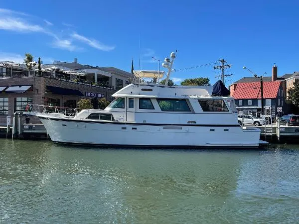 Slide: The Image of Hatteras 61 Cockpit Motor Yacht 1984 - 0