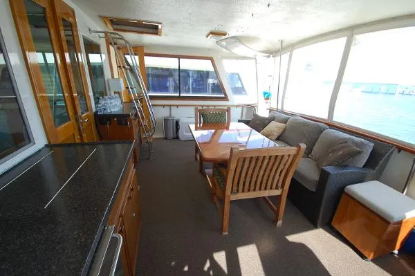 Slide: The Image of Hatteras 61 Cockpit Motor Yacht 1984 - 9