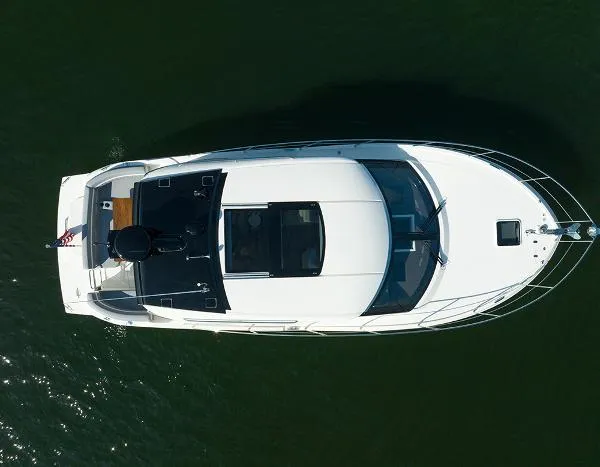Slide: The Image of Carver Yachts C37 2021 - 10