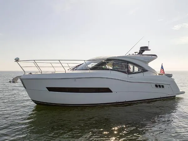 Slide: The Image of Carver Yachts C37 2021 - 2