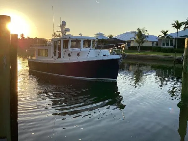 Slide: The Image of American Tug 365 2018 - 0