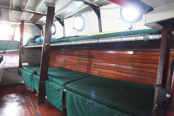 Slide: The Image of Custom Schooner 1988 - 11