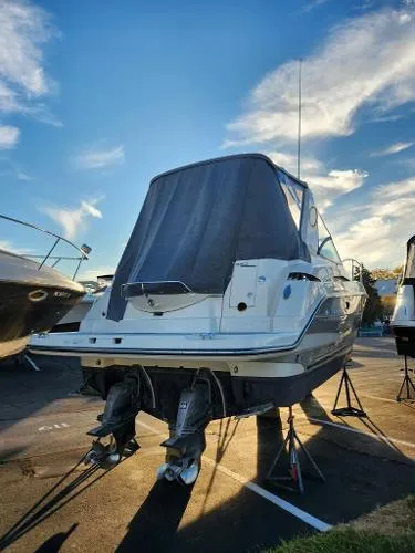 Slide: The Image of Monterey 320 Sport Yacht 2012 - 9