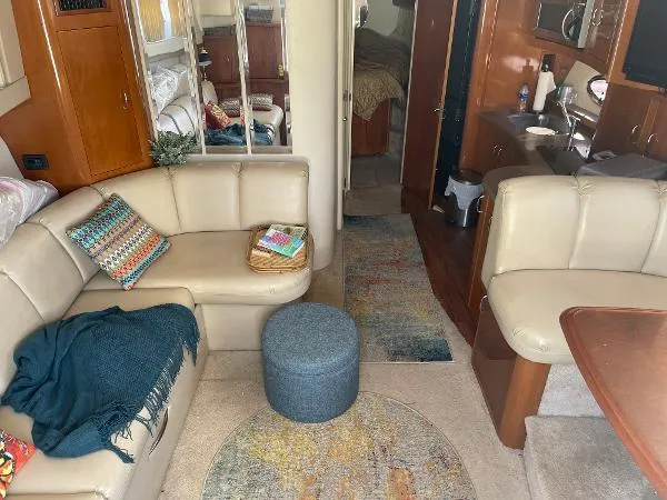 Slide: The Image of Carver Yachts 36 Mariner 2006 - 6