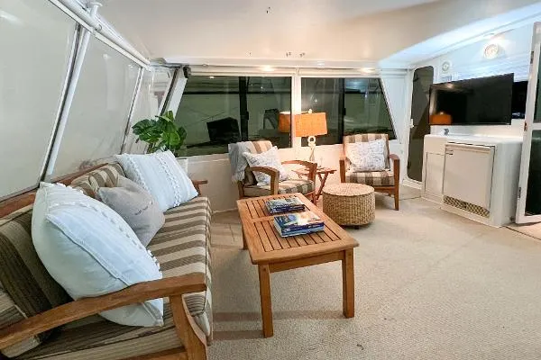 Slide: The Image of Viking 54 Motor Yacht 1994 - 11