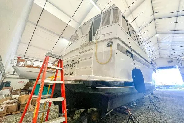 Slide: The Image of Viking 54 Motor Yacht 1994 - 8