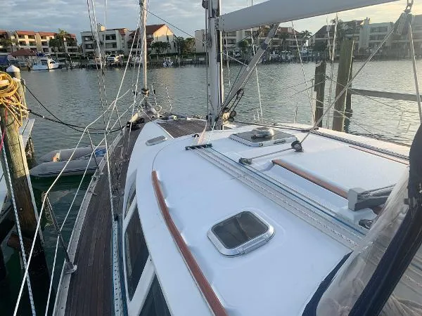 Slide: The Image of Jeanneau Sun Odyssey 43DS 2005 - 3