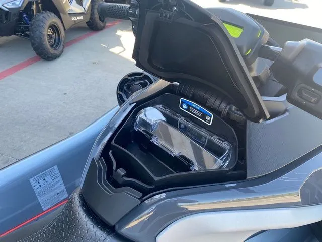 Slide: The Image of Sea-Doo RXT-325 ROTAX 1630 ACE 325 2026 - 26