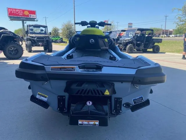 Slide: The Image of Sea-Doo RXT-325 ROTAX 1630 ACE 325 2026 - 6